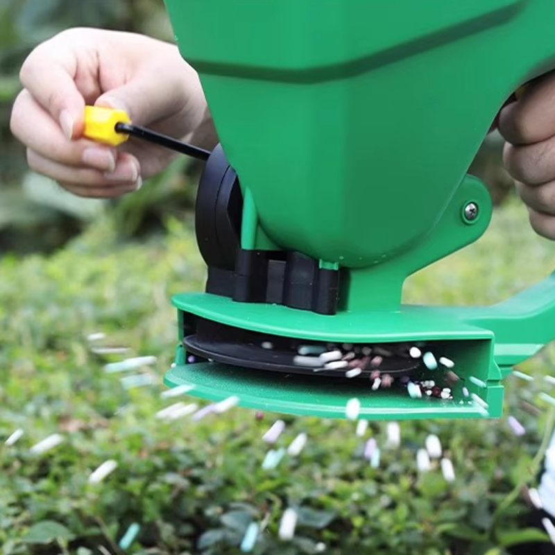Siewnik do nasion trawy, mały  – Grass Seed Spreader recenzja i cena